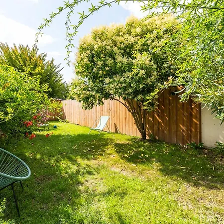 Hébergement de vacances Echoppe 3 Ch Jardin 12mn St Emilion Libourne